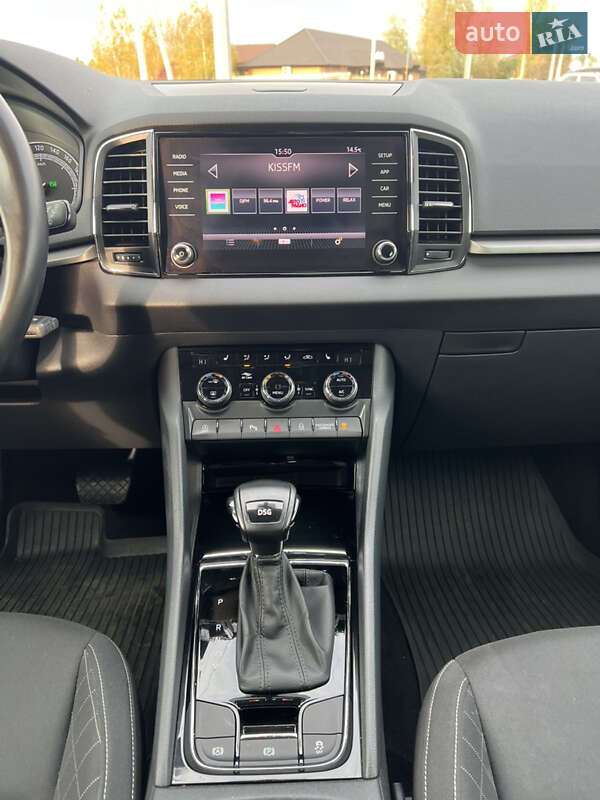 Внедорожник / Кроссовер Skoda Karoq 2019 в Киеве