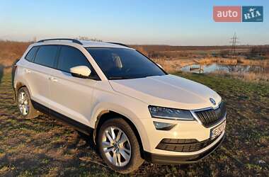Внедорожник / Кроссовер Skoda Karoq 2019 в Долинской