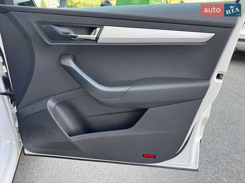 Внедорожник / Кроссовер Skoda Karoq 2021 в Киеве фото 19 Внедорожник / Кроссовер Skoda Karoq 2021 в Киеве