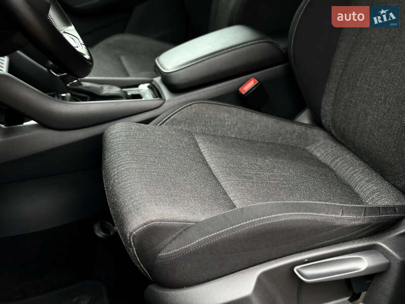 Внедорожник / Кроссовер Skoda Karoq 2021 в Мукачево