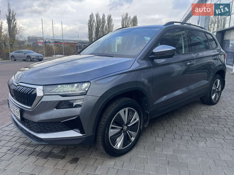 Внедорожник / Кроссовер Skoda Karoq 2022 в Тернополе