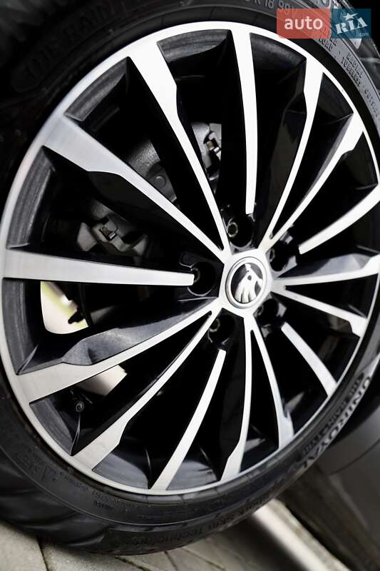 Позашляховик / Кросовер Skoda Karoq 2022 в Дрогобичі