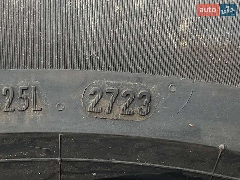 Внедорожник / Кроссовер Skoda Karoq 2021 в Луцке