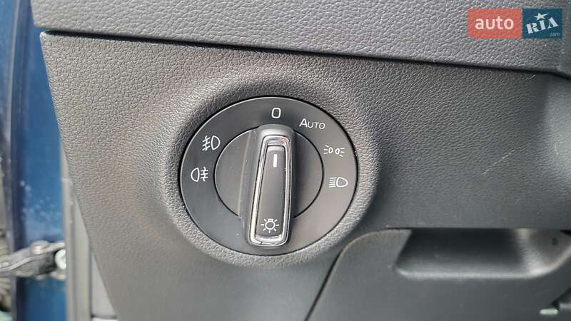 Позашляховик / Кросовер Skoda Karoq 2020 в Києві