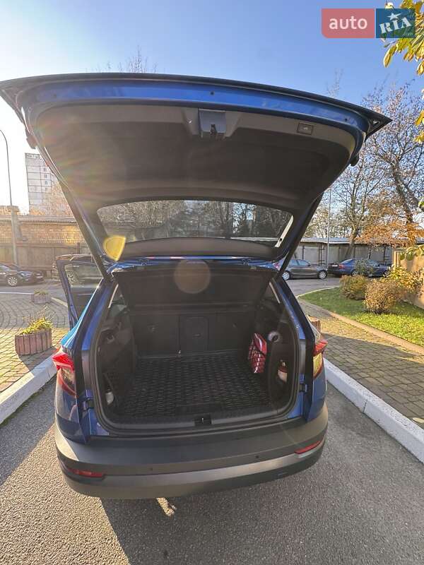 Позашляховик / Кросовер Skoda Karoq 2021 в Києві фото 12 Позашляховик / Кросовер Skoda Karoq 2021 в Києві