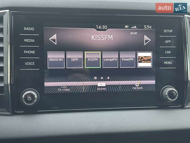 Позашляховик / Кросовер Skoda Karoq 2018 в Києві