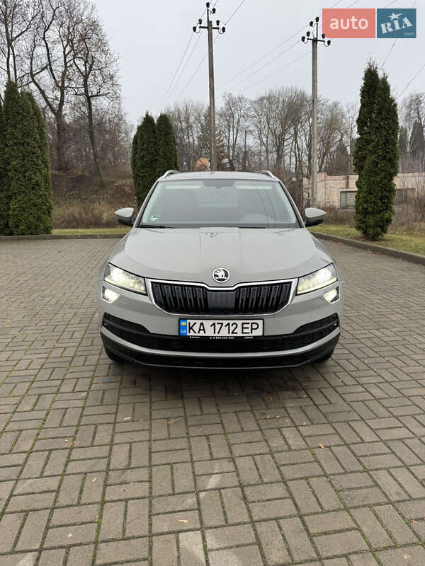 Внедорожник / Кроссовер Skoda Karoq 2018 в Киеве