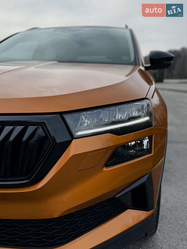 Внедорожник / Кроссовер Skoda Karoq 2024 в Днепре
