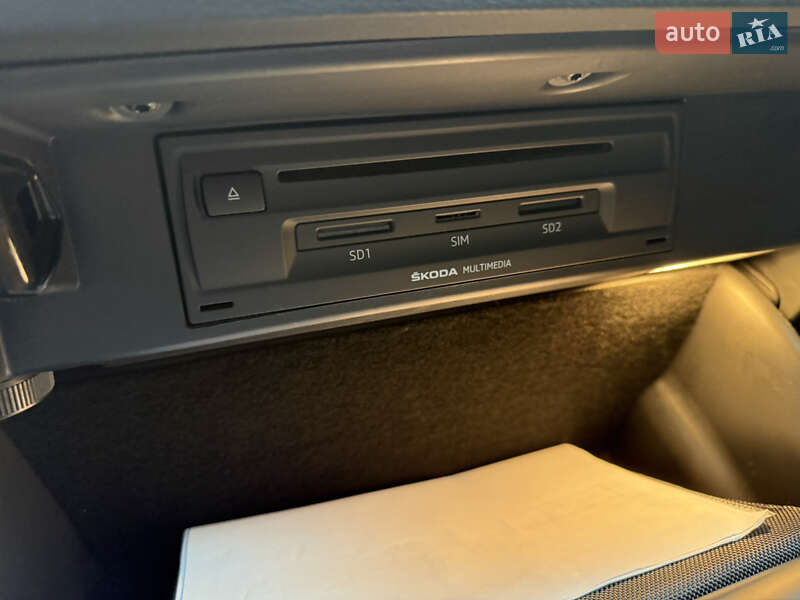 Внедорожник / Кроссовер Skoda Karoq 2020 в Ровно