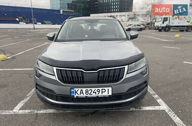 Внедорожник / Кроссовер Skoda Karoq 2020 в Киеве