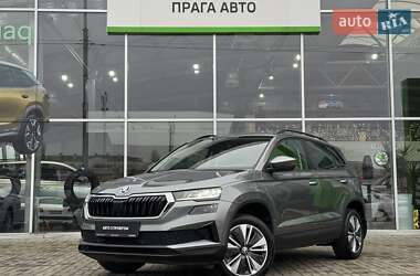 Внедорожник / Кроссовер Skoda Karoq 2022 в Киеве