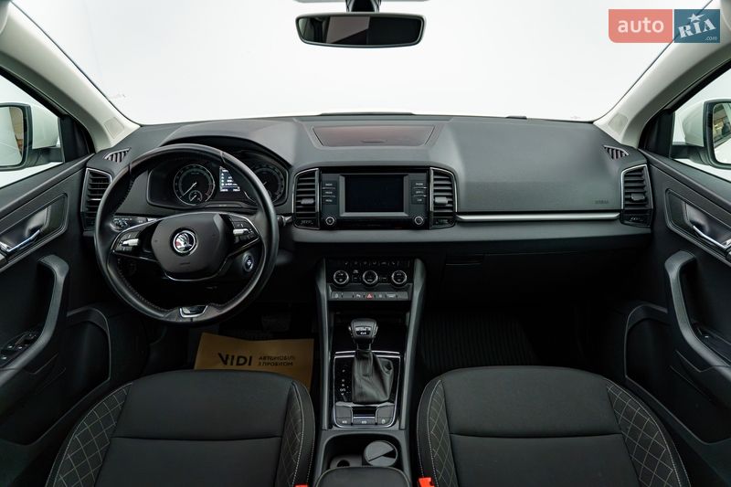 Внедорожник / Кроссовер Skoda Karoq 2020 в Киеве