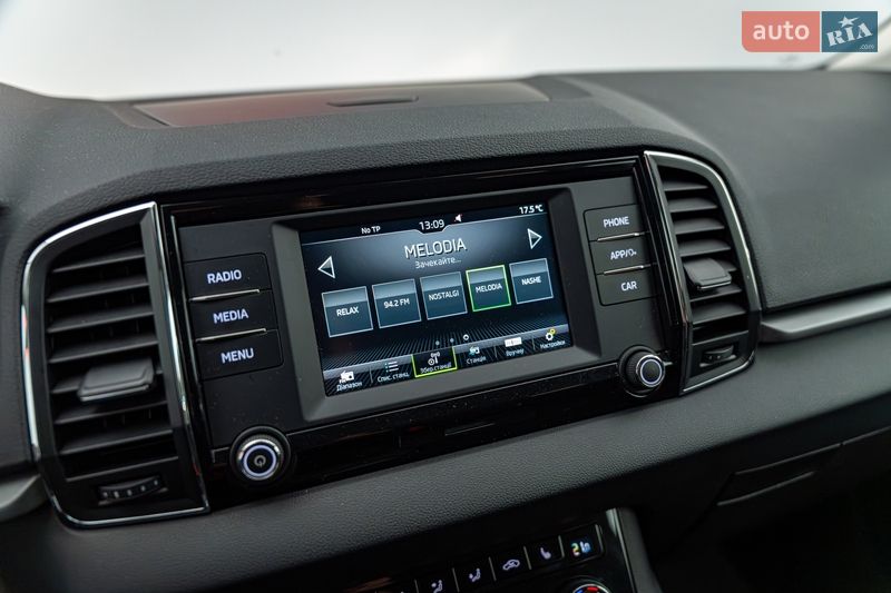 Внедорожник / Кроссовер Skoda Karoq 2020 в Киеве