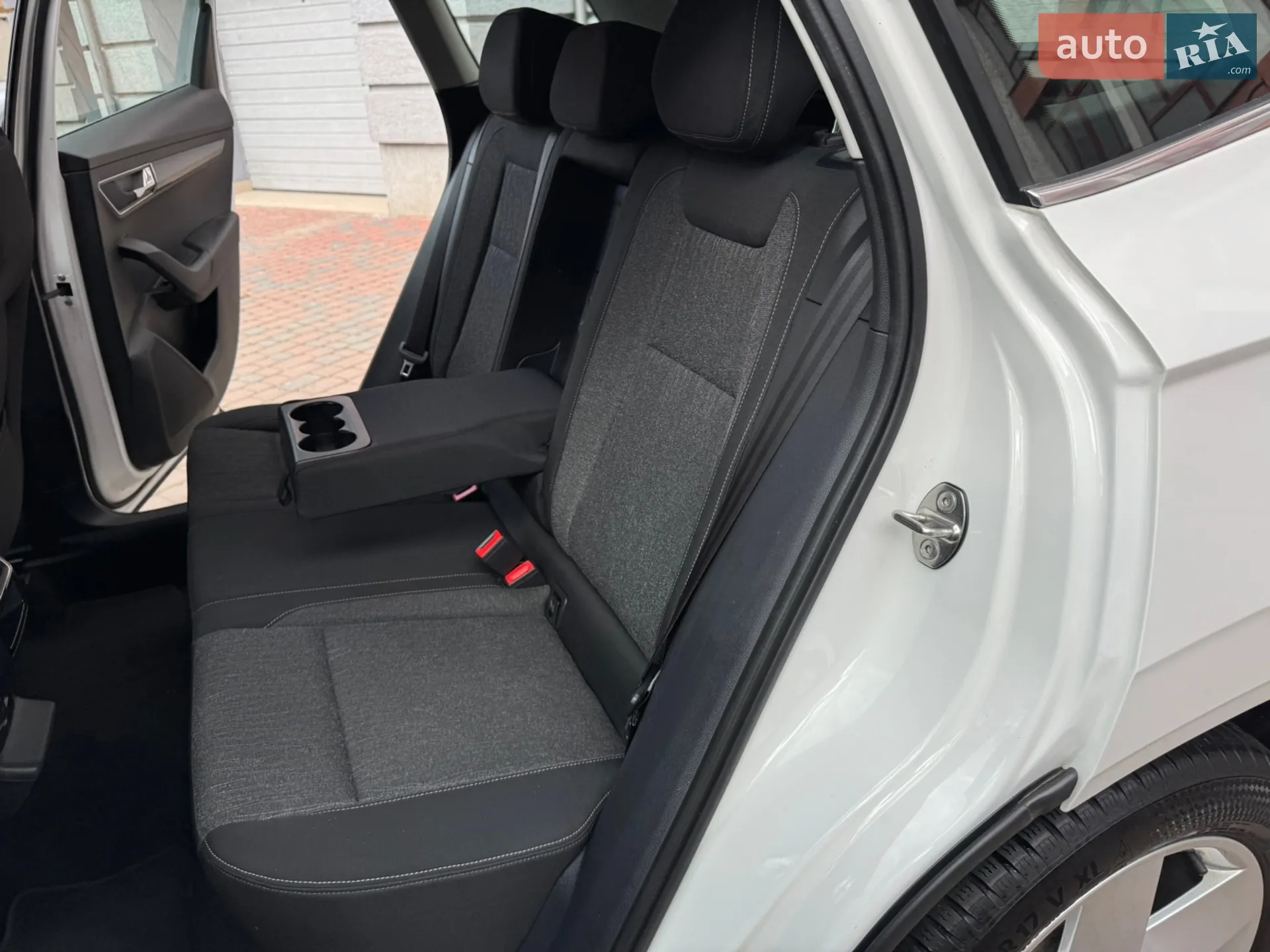 2019 Skoda Karoq - мініатюра 160