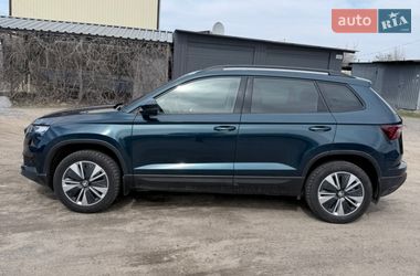 Внедорожник / Кроссовер Skoda Karoq 2023 в Днепре