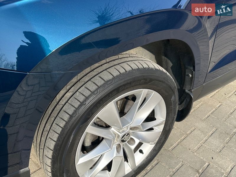 Внедорожник / Кроссовер Skoda Karoq 2020 в Львове