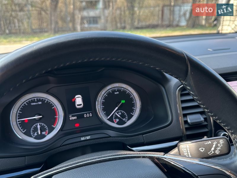 Внедорожник / Кроссовер Skoda Karoq 2020 в Львове