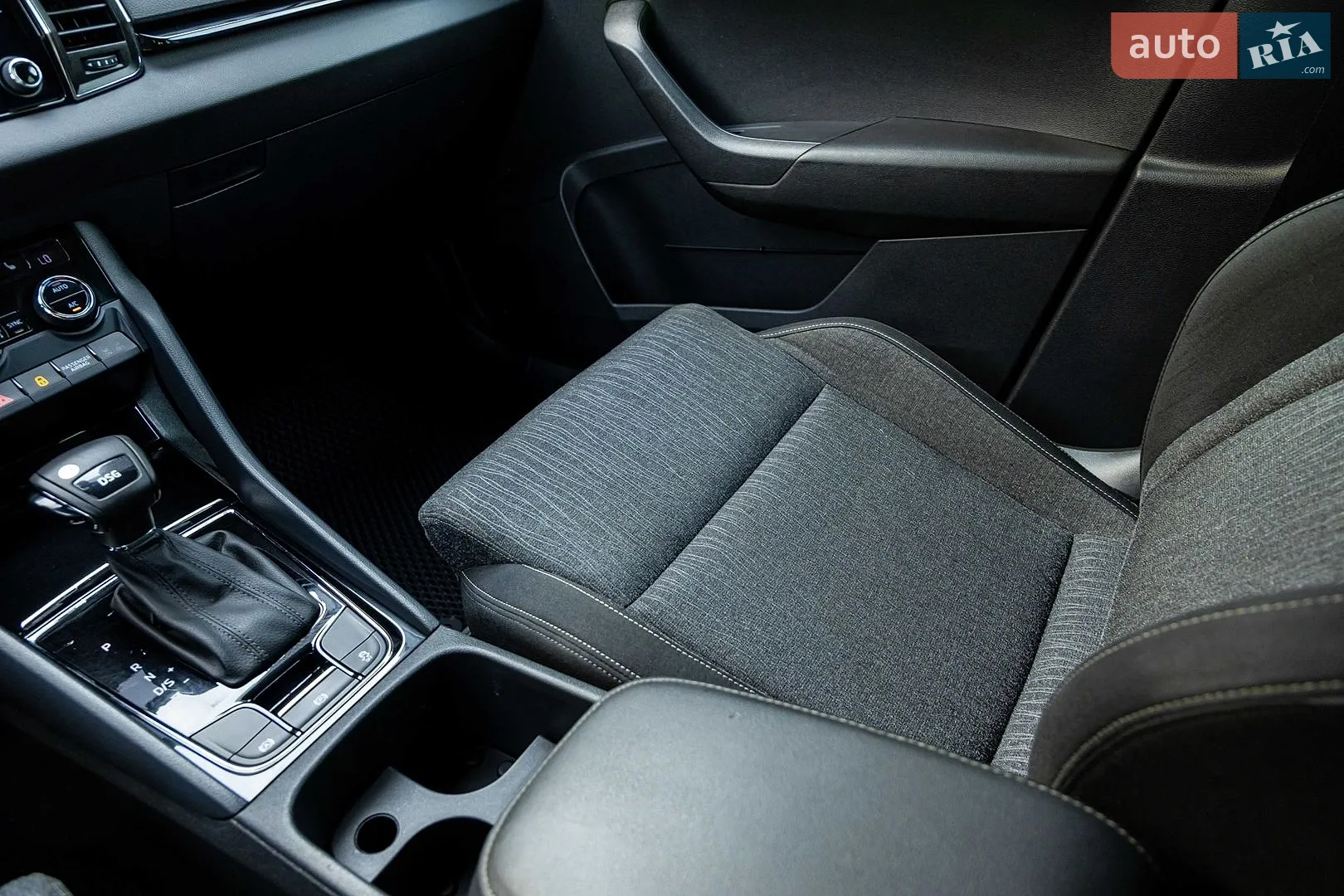 2018 Skoda Karoq - мініатюра 39