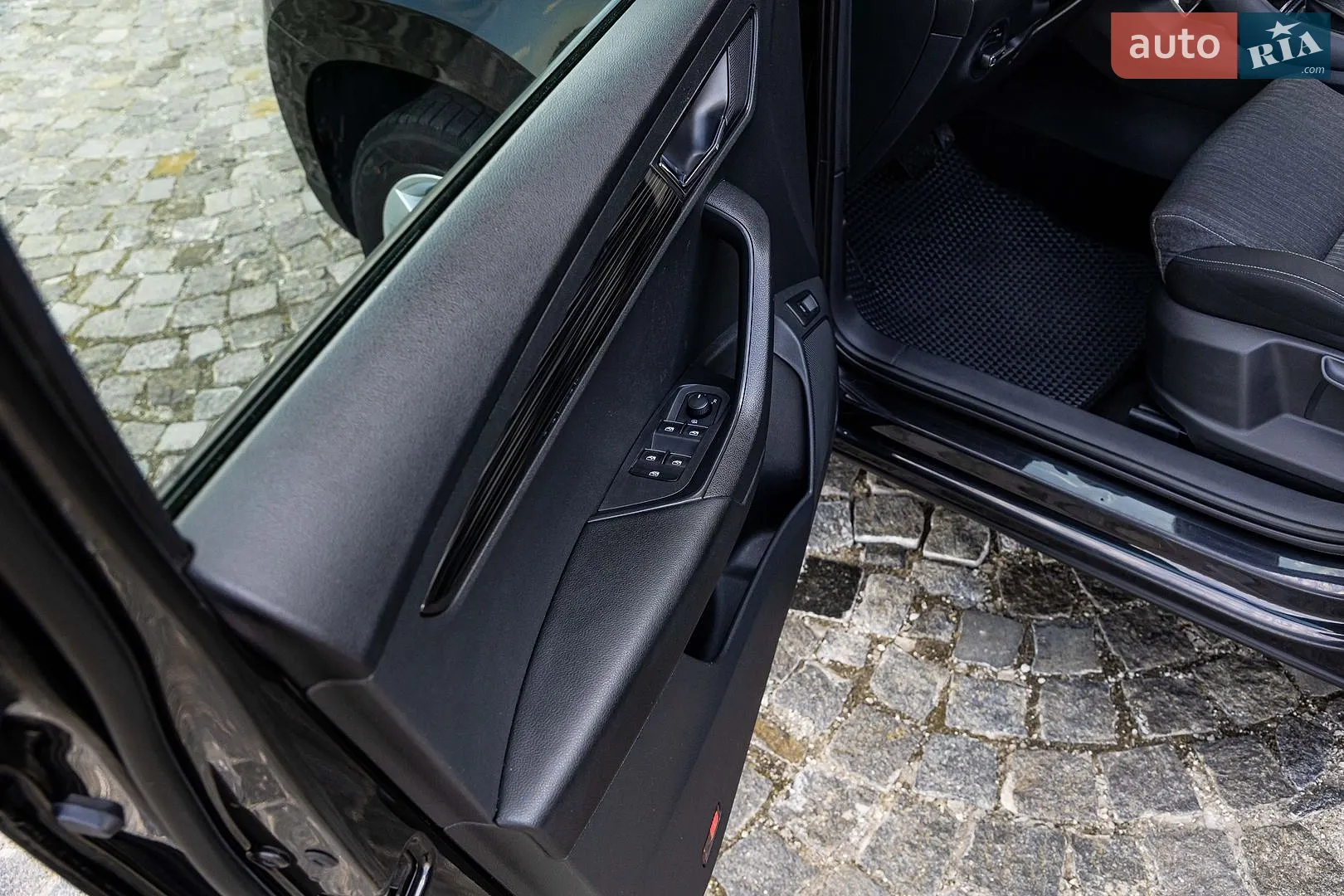 2018 Skoda Karoq - мініатюра 44
