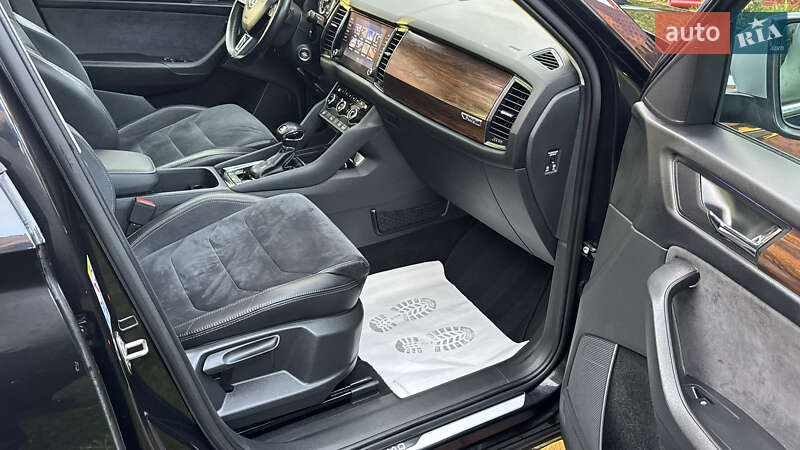 Позашляховик / Кросовер Skoda Kodiaq Scout 2018 в Сваляві