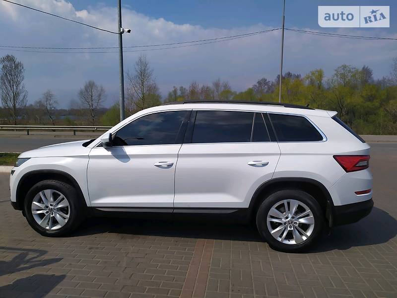 Позашляховик / Кросовер Skoda Kodiaq 2018 в Києві фото 8 Позашляховик / Кросовер Skoda Kodiaq 2018 в Києві