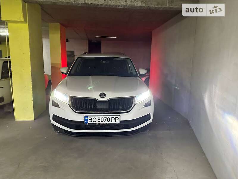 Внедорожник / Кроссовер Skoda Kodiaq 2017 в Львове фото 24 Внедорожник / Кроссовер Skoda Kodiaq 2017 в Львове