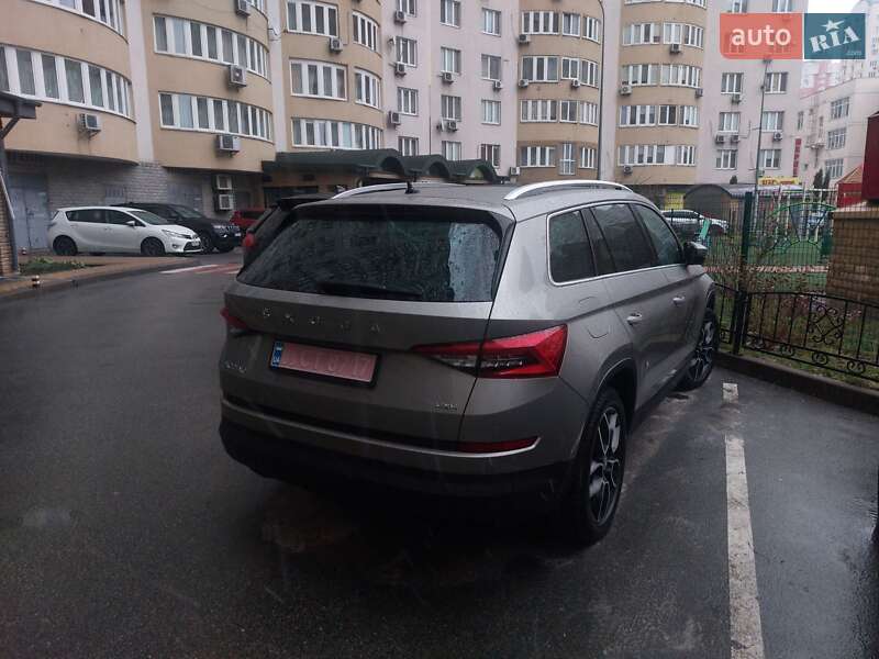 Позашляховик / Кросовер Skoda Kodiaq 2018 в Києві