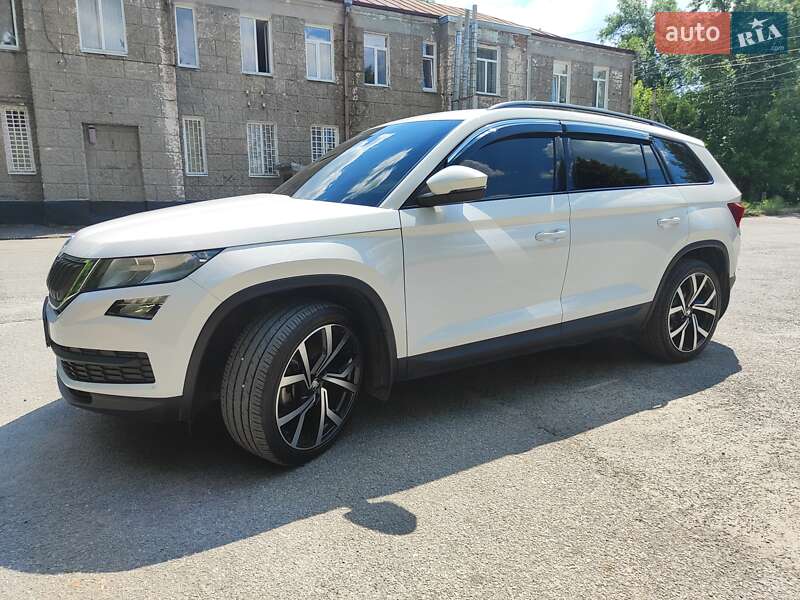 Внедорожник / Кроссовер Skoda Kodiaq 2017 в Запорожье