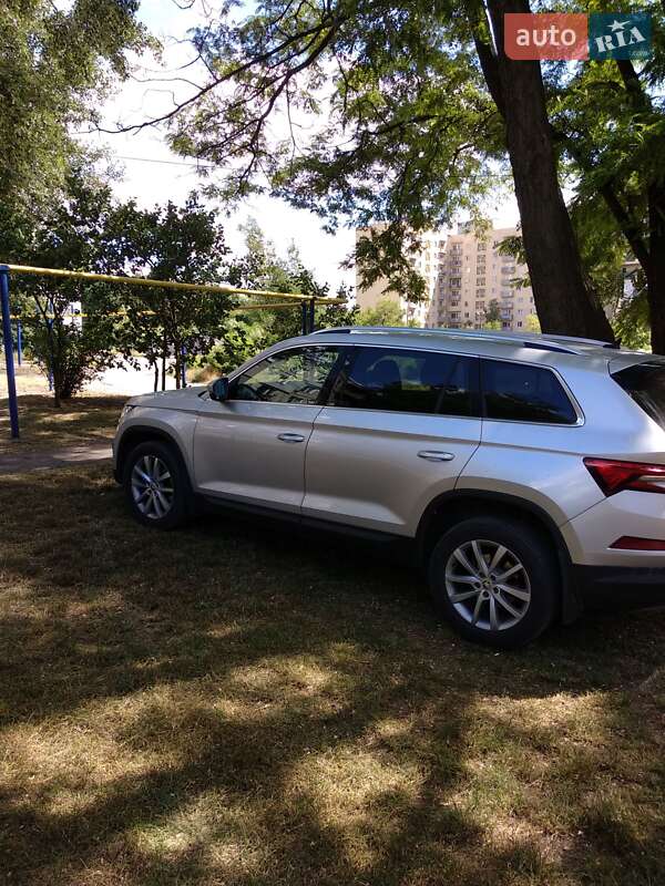 Внедорожник / Кроссовер Skoda Kodiaq 2021 в Днепре