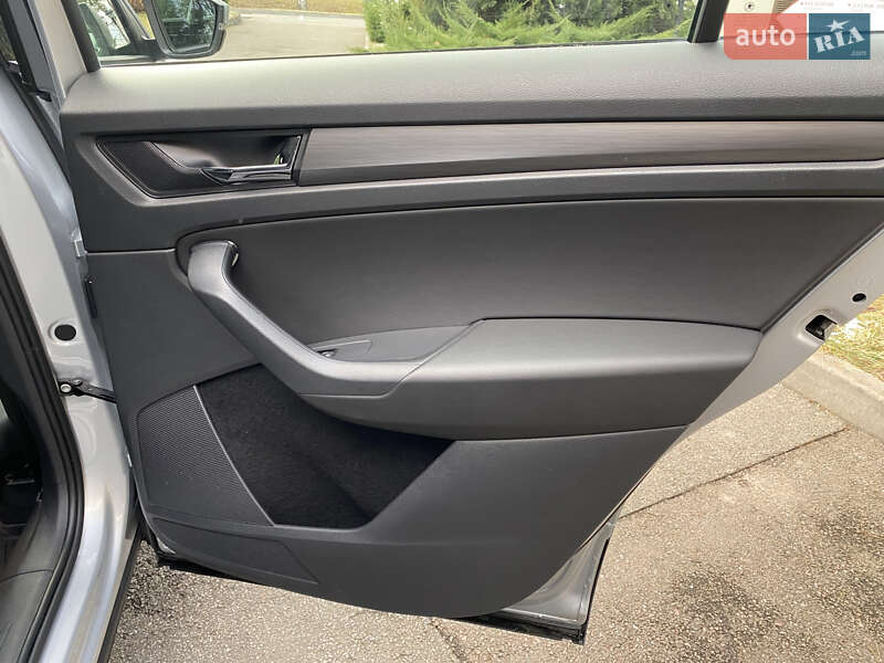 Внедорожник / Кроссовер Skoda Kodiaq 2019 в Киеве