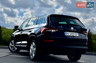 Позашляховик / Кросовер Skoda Kodiaq 2019 в 