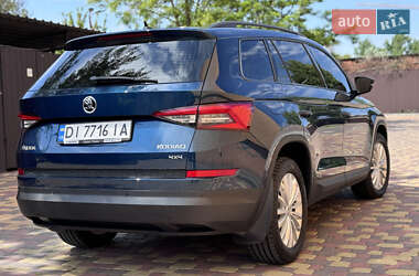 Внедорожник / Кроссовер Skoda Kodiaq 2017 в 