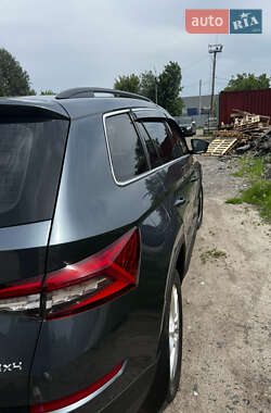 Внедорожник / Кроссовер Skoda Kodiaq 2019 в 