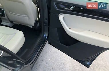 Позашляховик / Кросовер Skoda Kodiaq 2020 в 