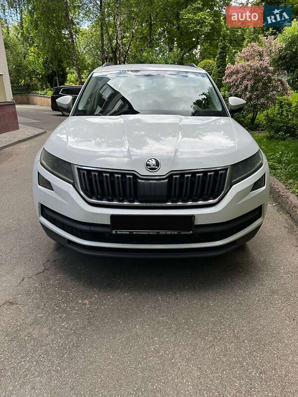 Позашляховик / Кросовер Skoda Kodiaq 2019 в 