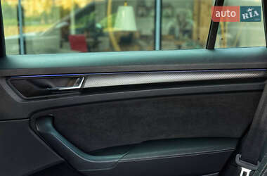 Внедорожник / Кроссовер Skoda Kodiaq 2023 в 