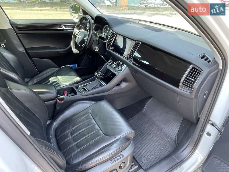 Позашляховик / Кросовер Skoda Kodiaq 2021 в Дніпрі