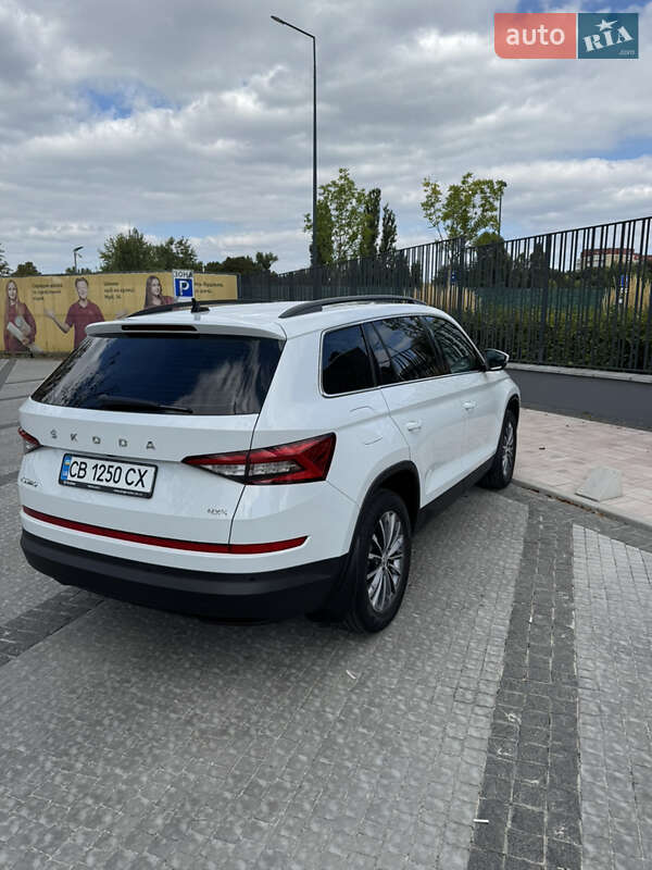 Внедорожник / Кроссовер Skoda Kodiaq 2021 в Киеве