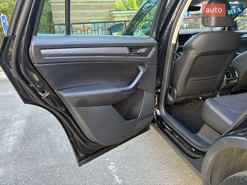 Внедорожник / Кроссовер Skoda Kodiaq 2022 в Киеве