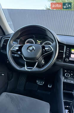 Внедорожник / Кроссовер Skoda Kodiaq 2021 в 
