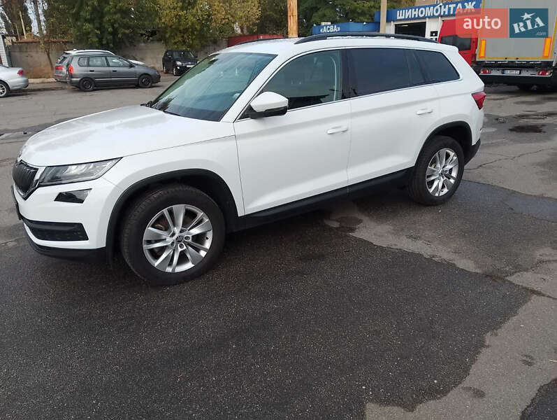 Позашляховик / Кросовер Skoda Kodiaq 2018 в Києві фото 7 Позашляховик / Кросовер Skoda Kodiaq 2018 в Києві