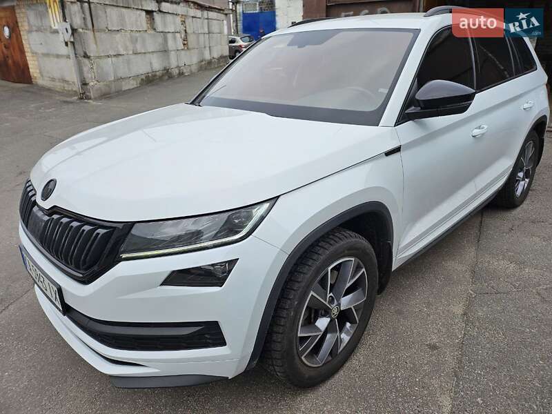 Внедорожник / Кроссовер Skoda Kodiaq 2021 в Киеве