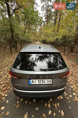 Внедорожник / Кроссовер Skoda Kodiaq 2021 в 