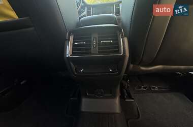 Внедорожник / Кроссовер Skoda Kodiaq 2021 в 