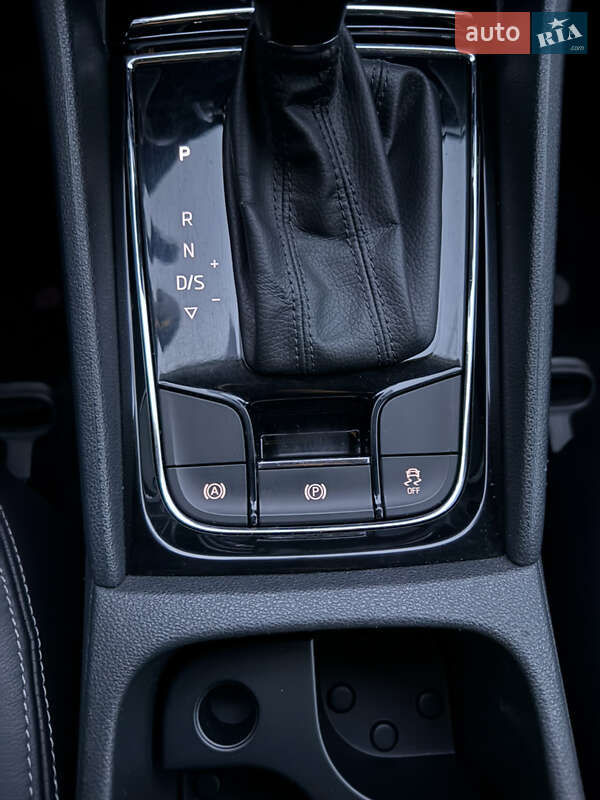 Позашляховик / Кросовер Skoda Kodiaq 2017 в Києві фото 46 Позашляховик / Кросовер Skoda Kodiaq 2017 в Києві