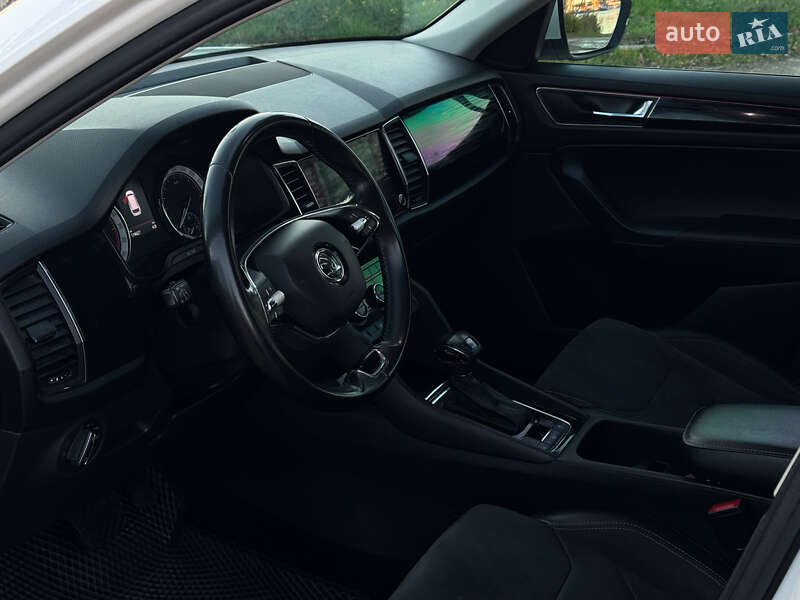 Позашляховик / Кросовер Skoda Kodiaq 2021 в Миколаєві фото 7 Позашляховик / Кросовер Skoda Kodiaq 2021 в Миколаєві