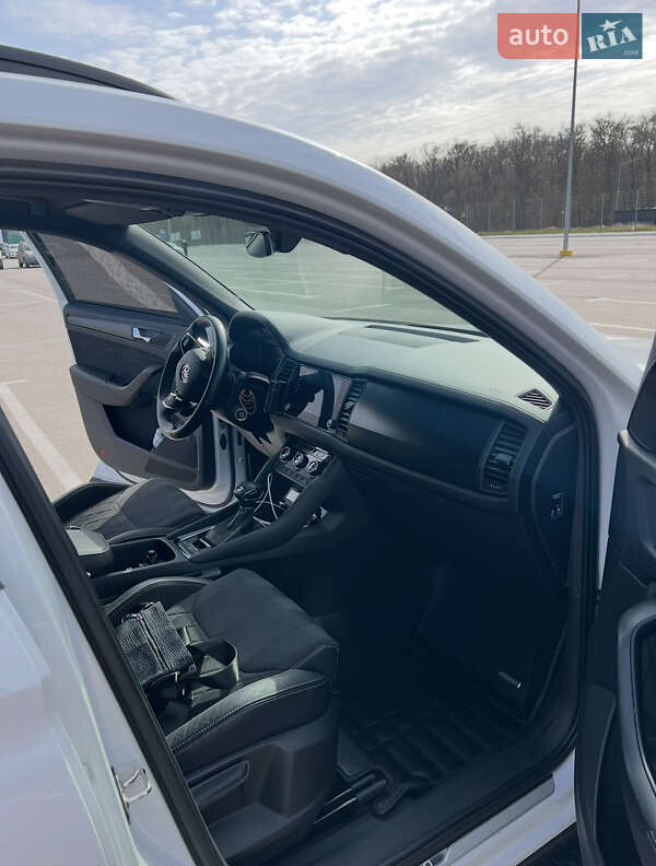Позашляховик / Кросовер Skoda Kodiaq 2022 в Запоріжжі фото 21 Позашляховик / Кросовер Skoda Kodiaq 2022 в Запоріжжі