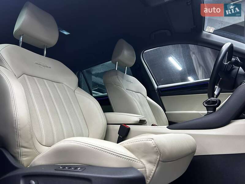 Позашляховик / Кросовер Skoda Kodiaq 2021 в Чернівцях