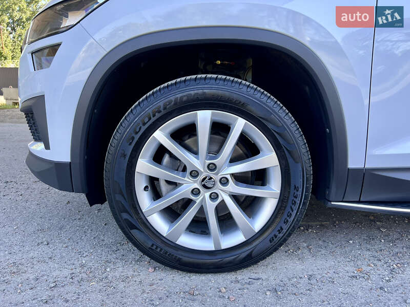 Внедорожник / Кроссовер Skoda Kodiaq 2023 в Киеве