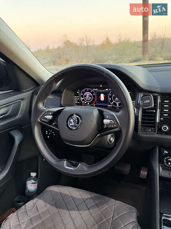 Позашляховик / Кросовер Skoda Kodiaq 2021 в Запоріжжі фото 25 Позашляховик / Кросовер Skoda Kodiaq 2021 в Запоріжжі